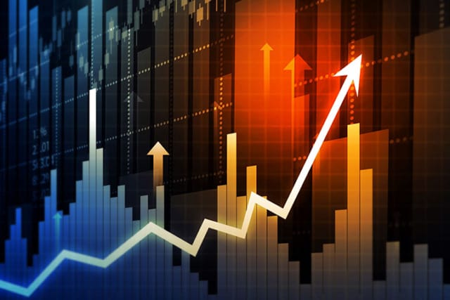 Gráfico que muestra tendencias alcistas del mercado bursátil con flechas hacia arriba y líneas brillantes sobre un fondo cuadriculado.